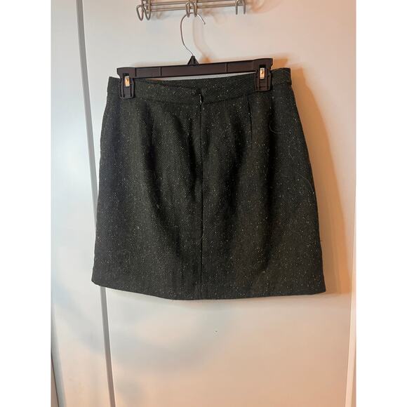 Banana Republic Dark Gray Wool Tweed Mini Skirt Size 2 - Picture 2 of 8
